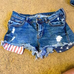 Boyfriend, Fourth of July jean shorts